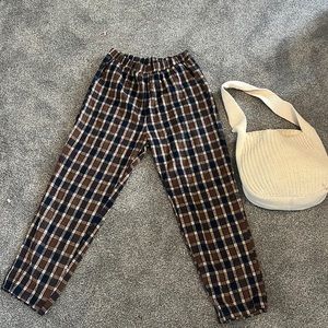 Comfy perfect for fall plaid pajama lounge pants🤎